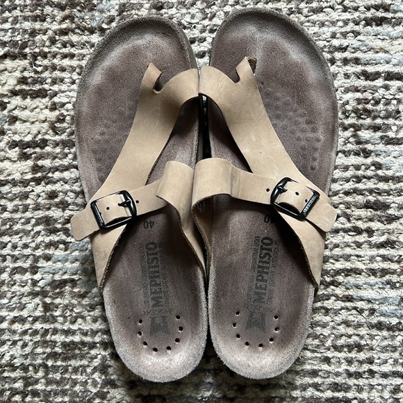 Mephisto Helen Sandals Beige Leather Sz 40 US 9.5 - 10 EUC - Picture 5 of 7